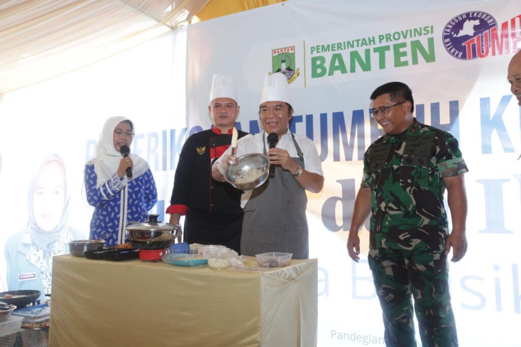 Turunkan Stunting Hingga 14% Persen, Penjabat Gubernur Banten Al Muktabar Gandeng Fk Ui 22 Gambar Turunkan Stunting Hingga 14% Persen, Penjabat Gubernur Banten Al Muktabar Gandeng FK UI 21
