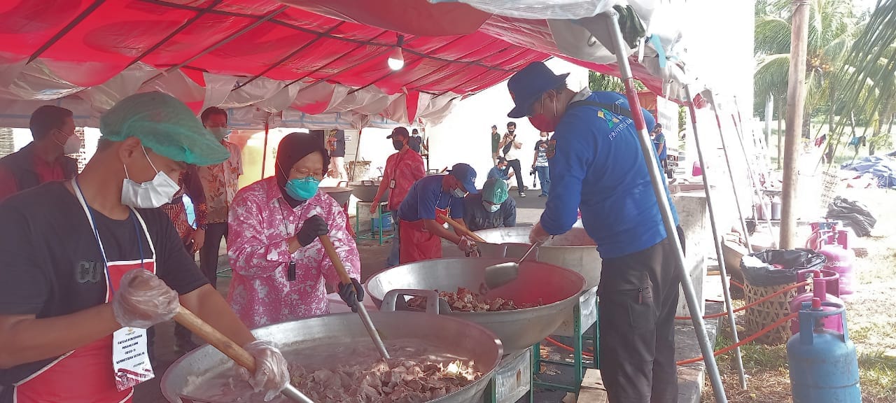 Pemprov Terjunkan Tagana Banten Dalam Operasi Dapur Umum Kalibata-Jakarta 28 Gambar Pemprov Terjunkan Tagana Banten Dalam Operasi Dapur Umum Kalibata-Jakarta 27