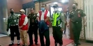 Gambar Mantan Sekdis Dindikbud Banten Ditahan Kajati Banten Lantaran Tersangkut Kasus Rp 800 Juta 1