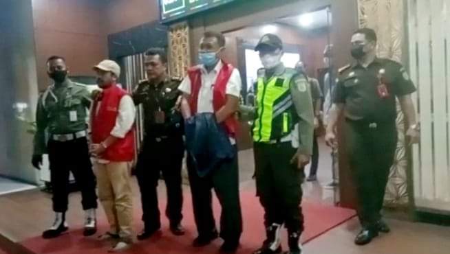 Gambar Mantan Sekdis Dindikbud Banten Ditahan Kajati Banten Lantaran Tersangkut Kasus Rp 800 Juta 27