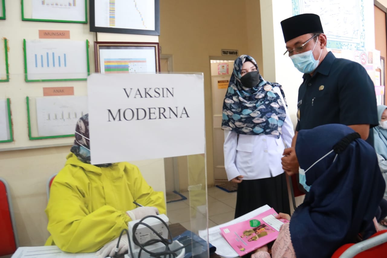 Wali Kota Cilegon Yakinkan Vaksinasi Aman Untuk Ibu Hamil 28 Gambar Wali Kota Cilegon Yakinkan Vaksinasi Aman Untuk Ibu Hamil 27