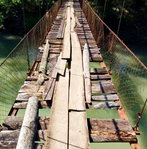 Gambar Masyarakat Kecamatan Leuwidamar Dambakan Perbaikan Jembatan 27