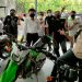 Gambar 4 Unit Kawasaki Siap Meluncur Bersama Tim Jelajah Kebangsaan Wartawan 37