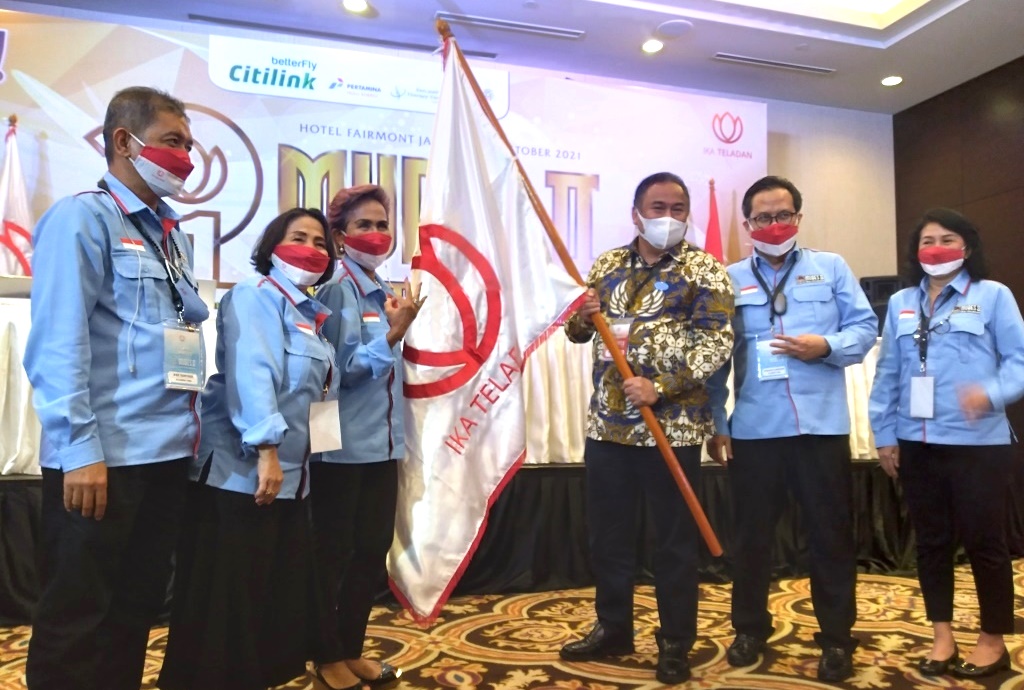 Gambar Wakil Ketua DPR RI Rachmat Gobel Kembali Memimpin Organisasi Alumni SMAN 3 Teladan Jakarta 27
