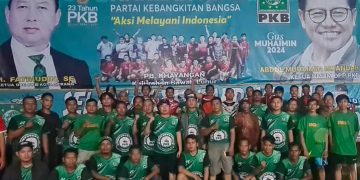 Gambar Sambut Harlah Ke-23 Sekaligus Memperingati Hari Pahlawan, DPC PKB Kota Serang Adakan Turnamen Badminton 37