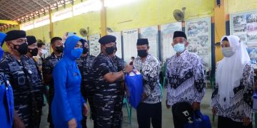 Gambar Serbuan Vaksin Maritim TNI AL Koarmada I di Kramatwatu, Agar Herd Immunity Nasional Tercapai 1