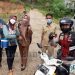 Gambar Polsek Panggarangan Polres Lebak, Kembali Giat Vaksin Secara Door To Door di Desa Barunai 37