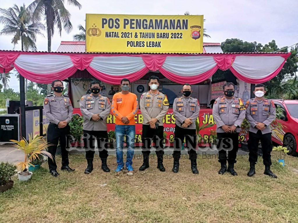 Gambar Pospam Sawarna Ops Lilin Maung-2021, Polsek Bayah Menerima Kunjungan Dari Wakapolres Lebak Polda Banten 27