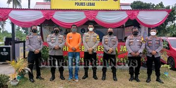 Gambar Pospam Sawarna Ops Lilin Maung-2021, Polsek Bayah Menerima Kunjungan Dari Wakapolres Lebak Polda Banten 1