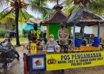 Gambar Kapolres Lebak Polda Banten, Cek Personil Pam Area Wisata Kelapa Warna dan Pasput di Kecamatan Cihara 41