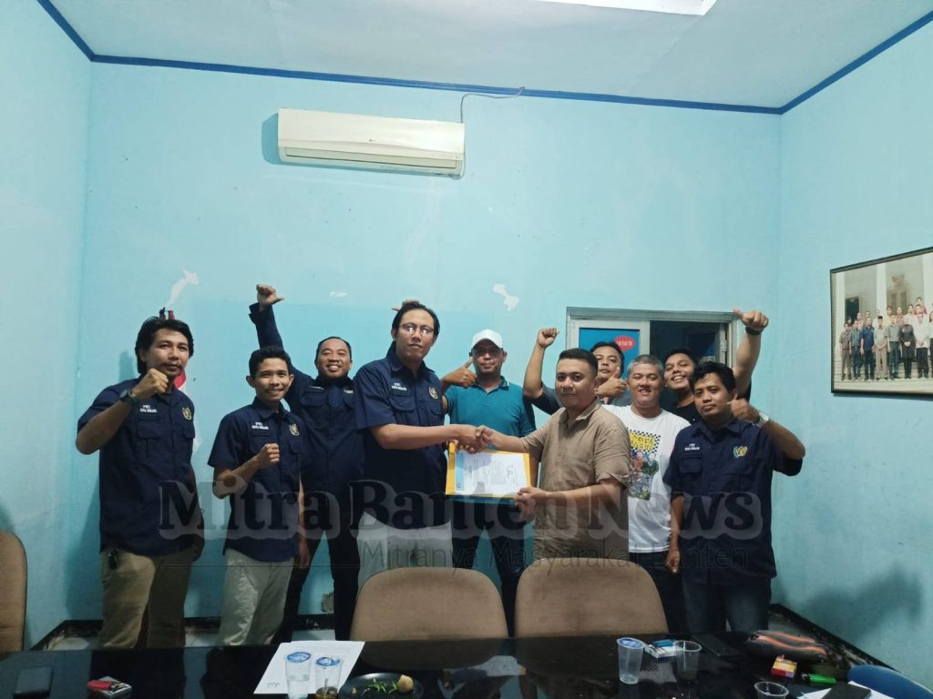 Gambar Teguh Akbar Idham Kembali Terpilih Sebagai Ketua PWI Unit Kota Serang 27