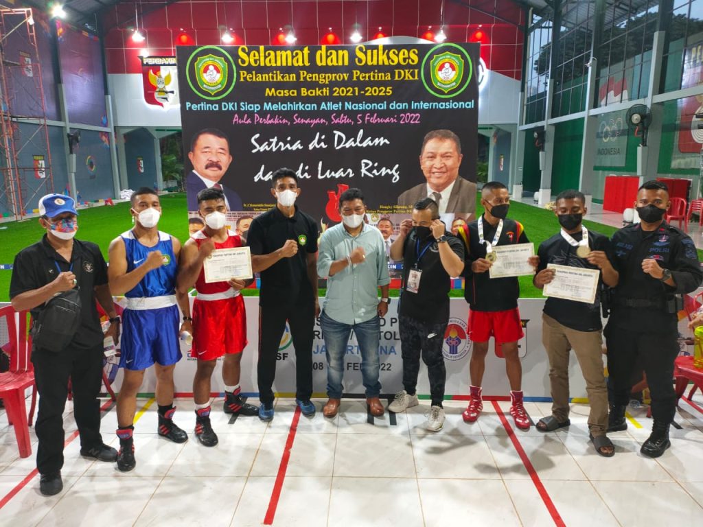 Gambar Raih Prestasi 3 Personel Resimen 1 Paspelopor di Kejuaraan Boxing Amatir Jakarta Open 27