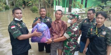 Gambar DPD HIPAKAD Banten Berikan Bantuan Beras Mie dan Pakaian Layak Pakai kepada Korban Banjir 1