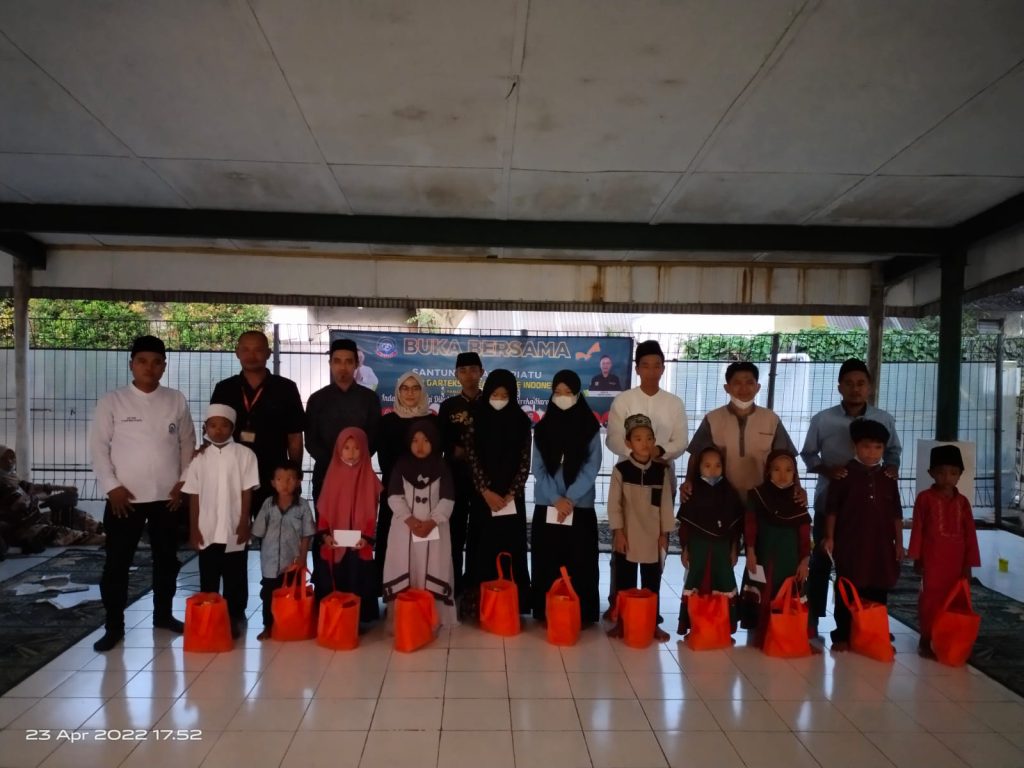 Berkah Ramadan, Pk Garteks Eagle Nice Indonesia Berbagi Bersama Yatim Piatu 28 Gambar Berkah Ramadan, PK GARTEKS Eagle Nice Indonesia Berbagi Bersama Yatim Piatu 27