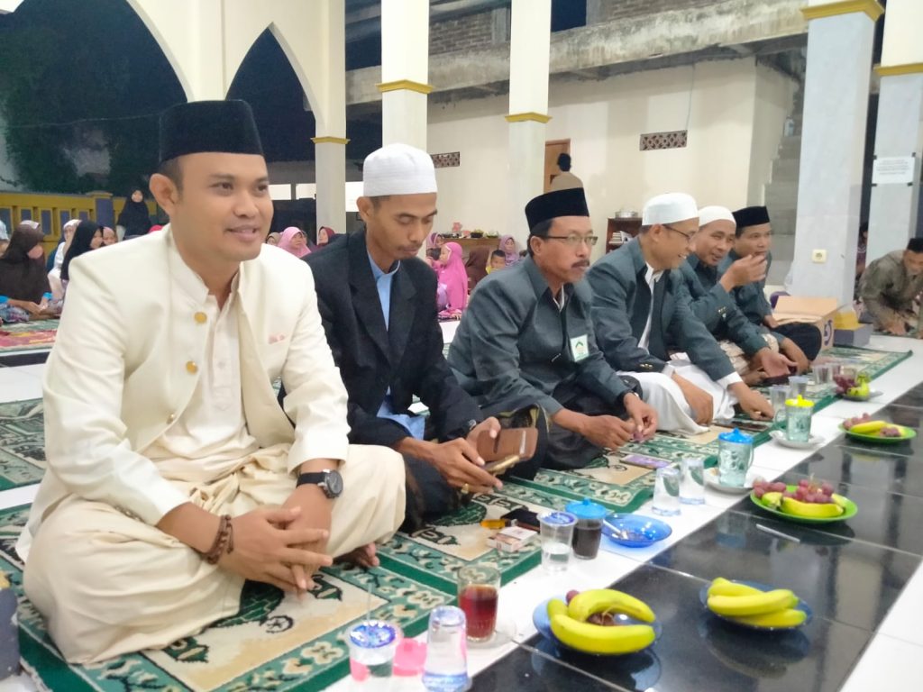 Gambar Peringatan Nuzulul Qur'an Pemerintah Kecamatan Tirtayasa Bersama Yatim & Duafa 27