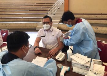Gambar Dinkes Banten Terus Gencarkan Vaksinasi Booster 15