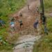Gambar Tak Peduli Hujan Warga Desa Kiara Jangkung Antusias Gotong Royong 17