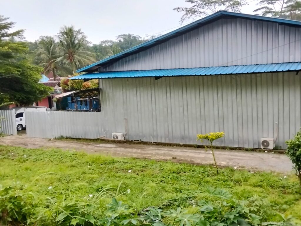 Gambar Gedung MBG Cijakan Disorot, Proses Izin BGN dan Dugaan Pelanggaran Standar Bangunan Dipertanyakan 74