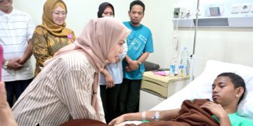 Bupati Serang Kunjungi Rumah Korban Ambrol di Ciruas, Satu Warga Meninggal Dunia