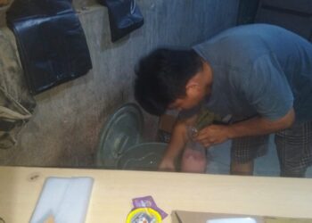 Penjual Tuak Diduga Bebas Beroperasi di Ciruas, Warga Resah Remaja Jadi Sasaran 77 Penjual Tuak Diduga Bebas Beroperasi di Ciruas, Warga Resah Remaja Jadi Sasaran